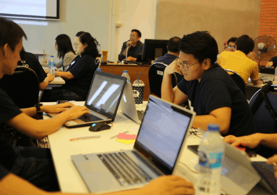 ภาพระหว่างการทำ Python Workshop